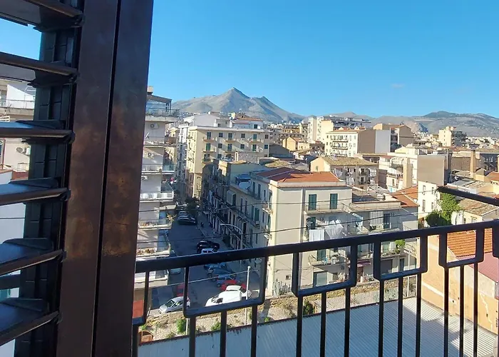 Apartment Amedeo - Centro *