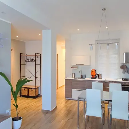 Amedeo - Centro * Палермо